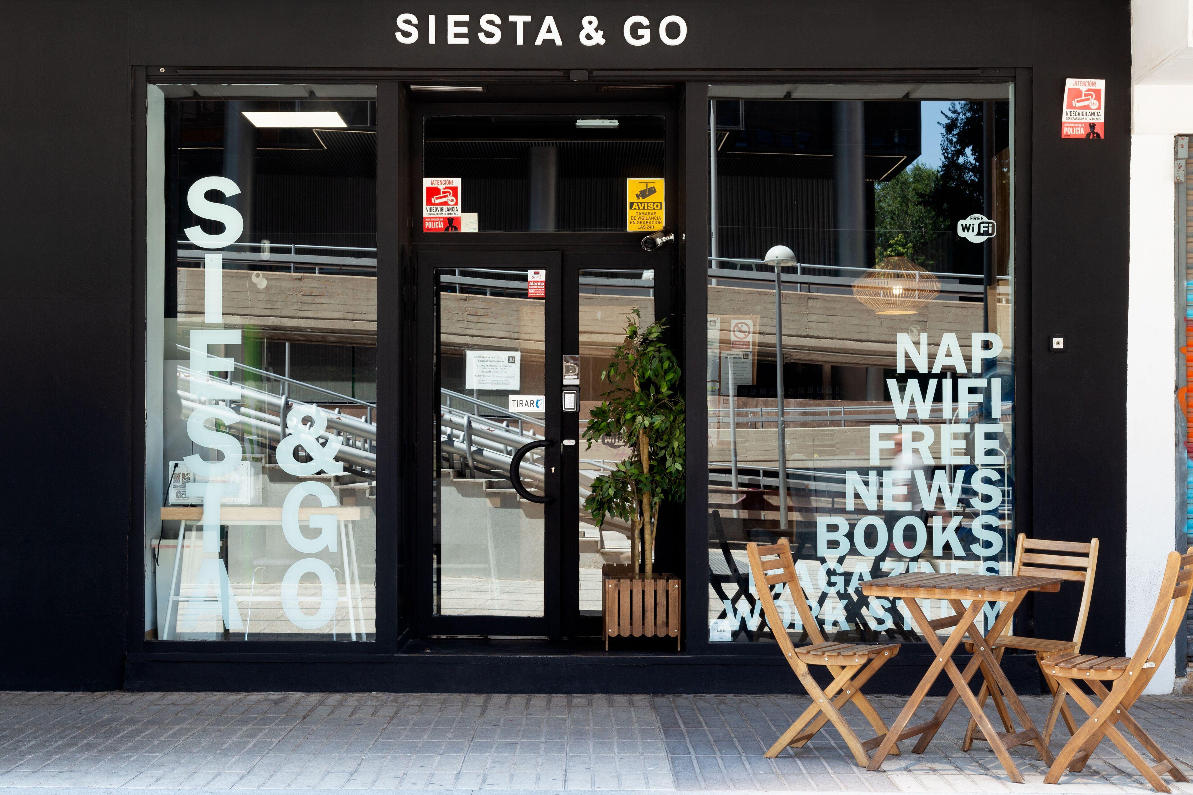 Hostal Siesta & Go Nuevos Ministerios — Photos 1
